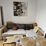Flat Apartman *