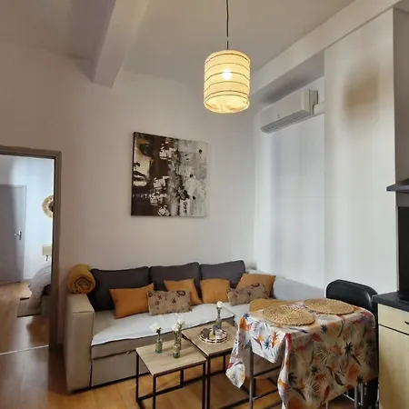 Flat Apartment Uzes